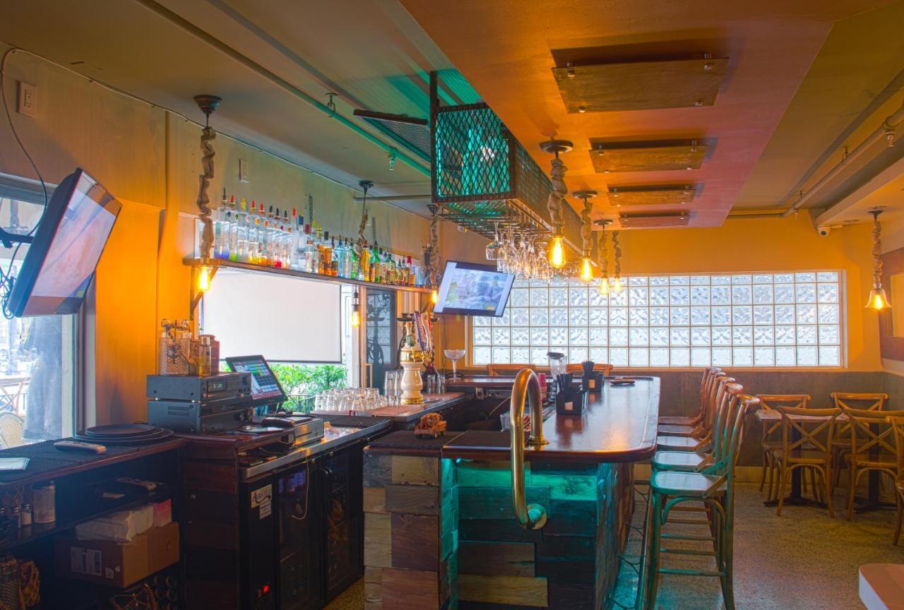 Miami International By Lowkl Miami Beach Bagian luar foto