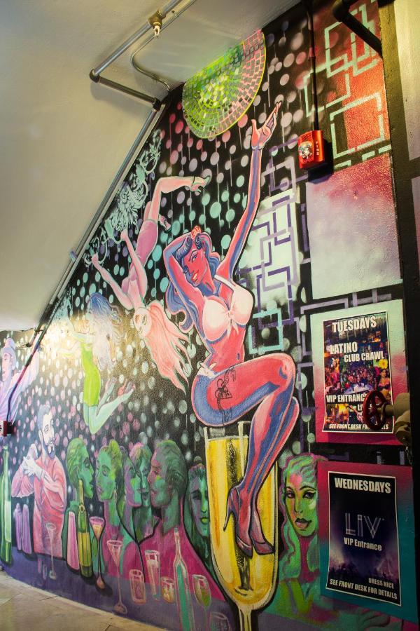 Miami International By Lowkl Miami Beach Bagian luar foto